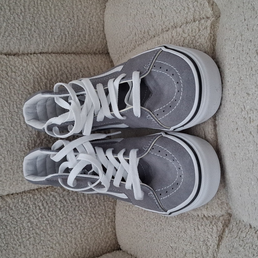 Gray Vans-Juniors size 5